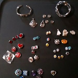 Large Ginger Snaps Lot